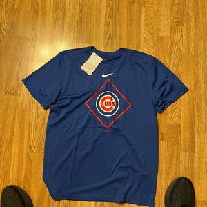 Mens nike Chicago cubs dri fit shirt size medium